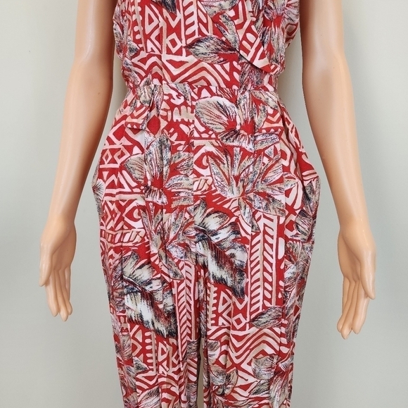 JSJ Red Floral Sleeveless Jumpsuit - Picture 7 of 11